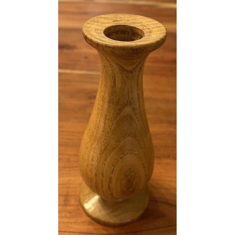 Hand Carved Chestnut Wood Vase Rustic‎ 6.5